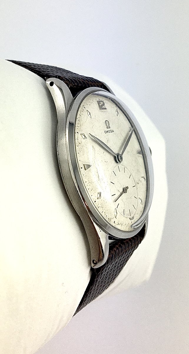 Large-size Omega Steel Watch – Mechanical Caliber 30t2 – Circa 1950-photo-3