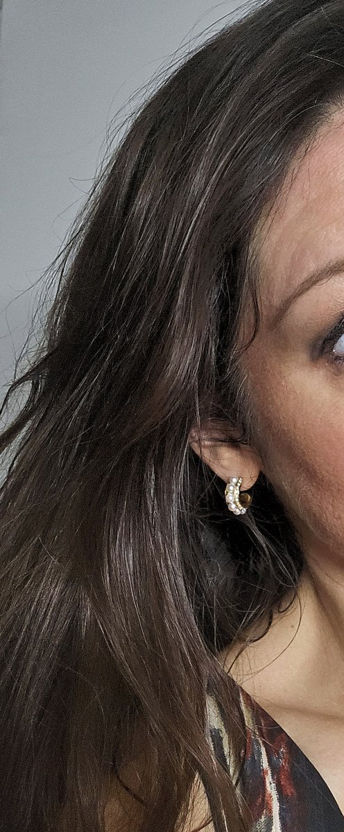 Poiray Half-hoop Earrings With Cultured Pearls And Diamonds In Yellow Gold - Fiji -photo-8