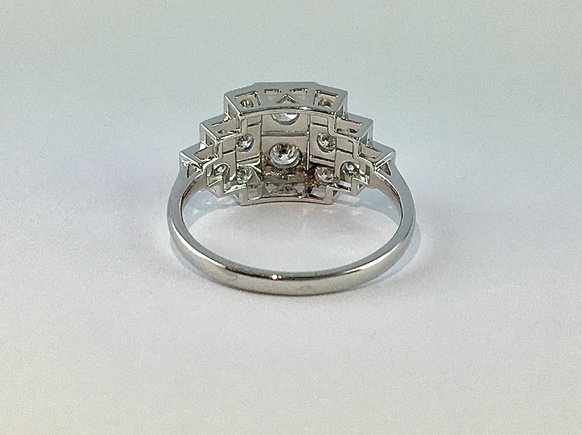 Art Deco Style Ring With Brilliant-cut Diamonds On White Gold-photo-4