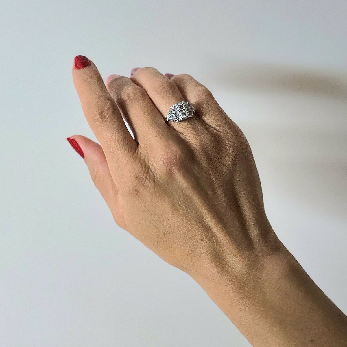 Art Deco Style Ring With Brilliant-cut Diamonds On White Gold-photo-6