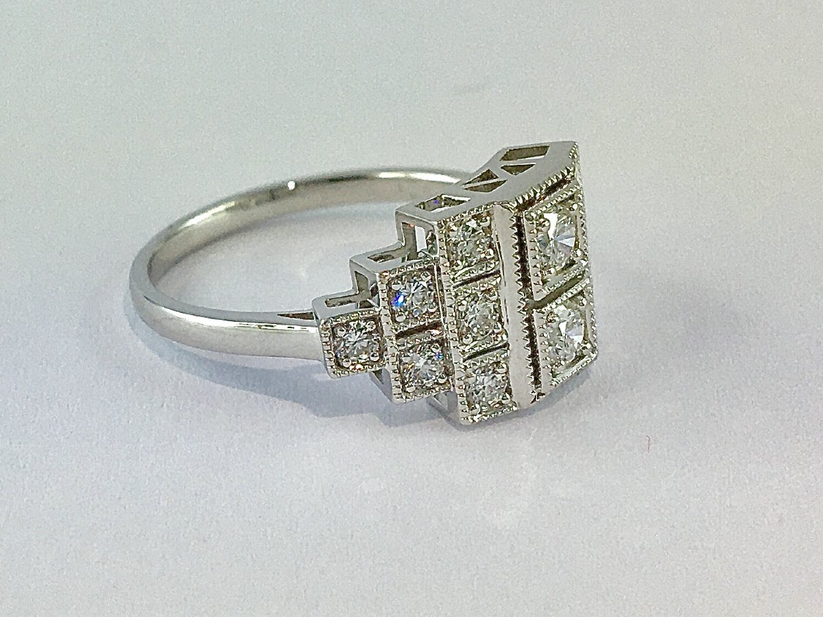 Art Deco Style Ring With Brilliant-cut Diamonds On White Gold
