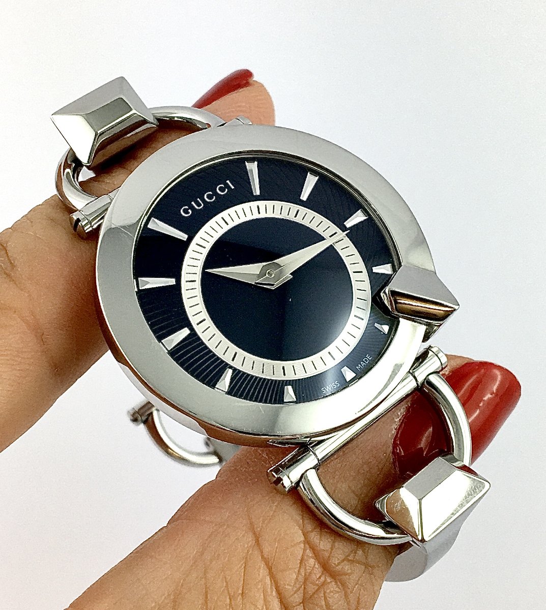 Montre Bijou Gucci Chiodo en Acier, Quartz, Thème Équestre, Circa 2000-photo-2