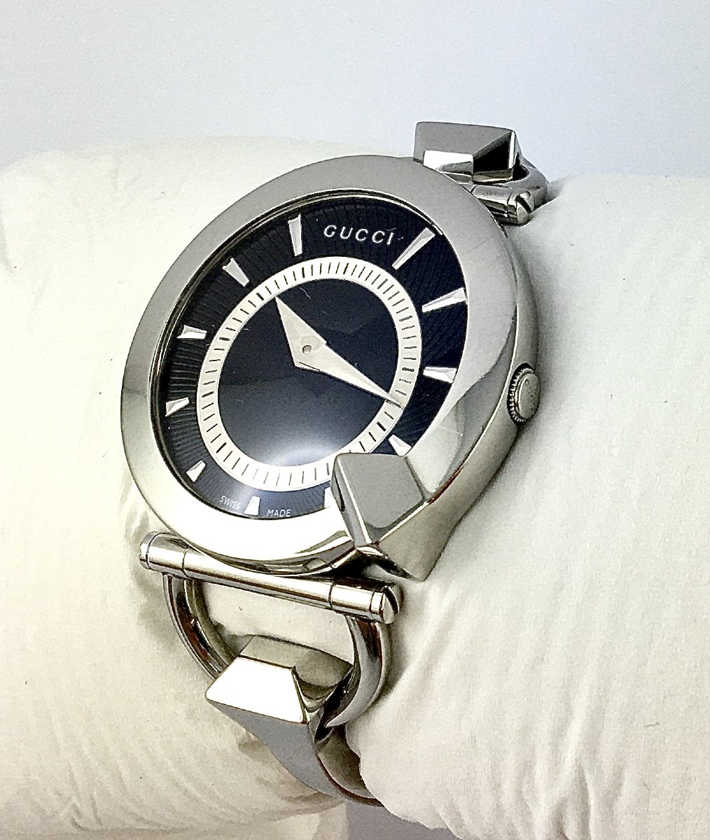 Montre Bijou Gucci Chiodo en Acier, Quartz, Thème Équestre, Circa 2000-photo-4