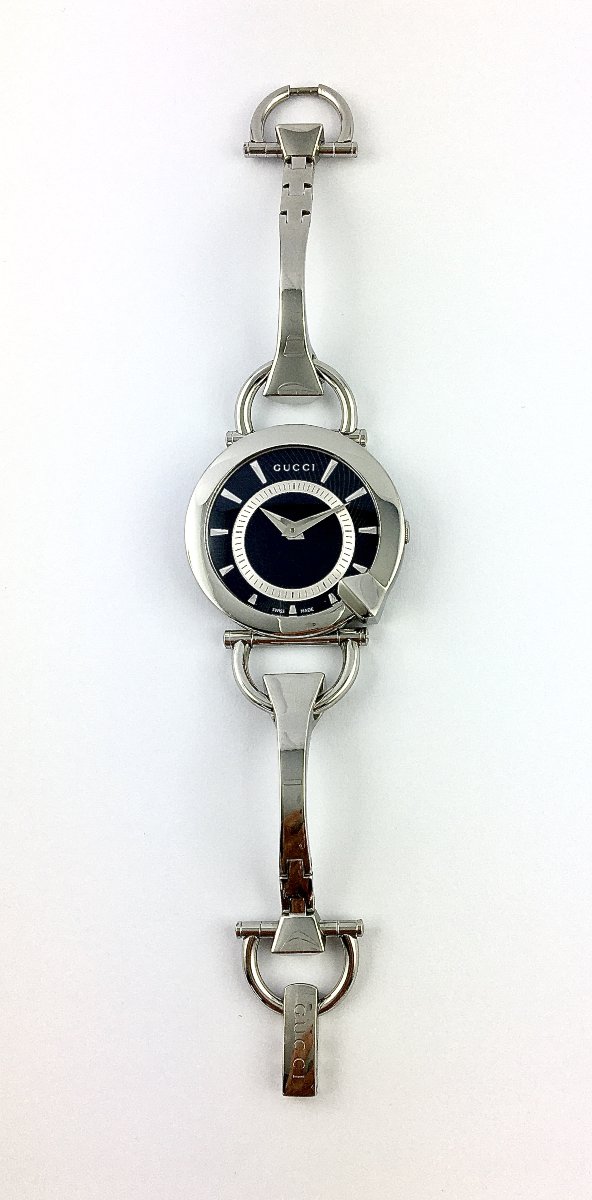 Montre Bijou Gucci Chiodo en Acier, Quartz, Thème Équestre, Circa 2000-photo-2
