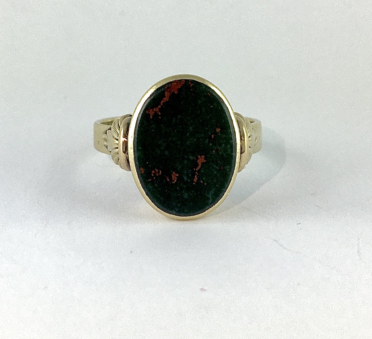 Bague Chevalière en Jaspe Sanguin sur Or Jaune, Epoque Napoléon III-photo-3