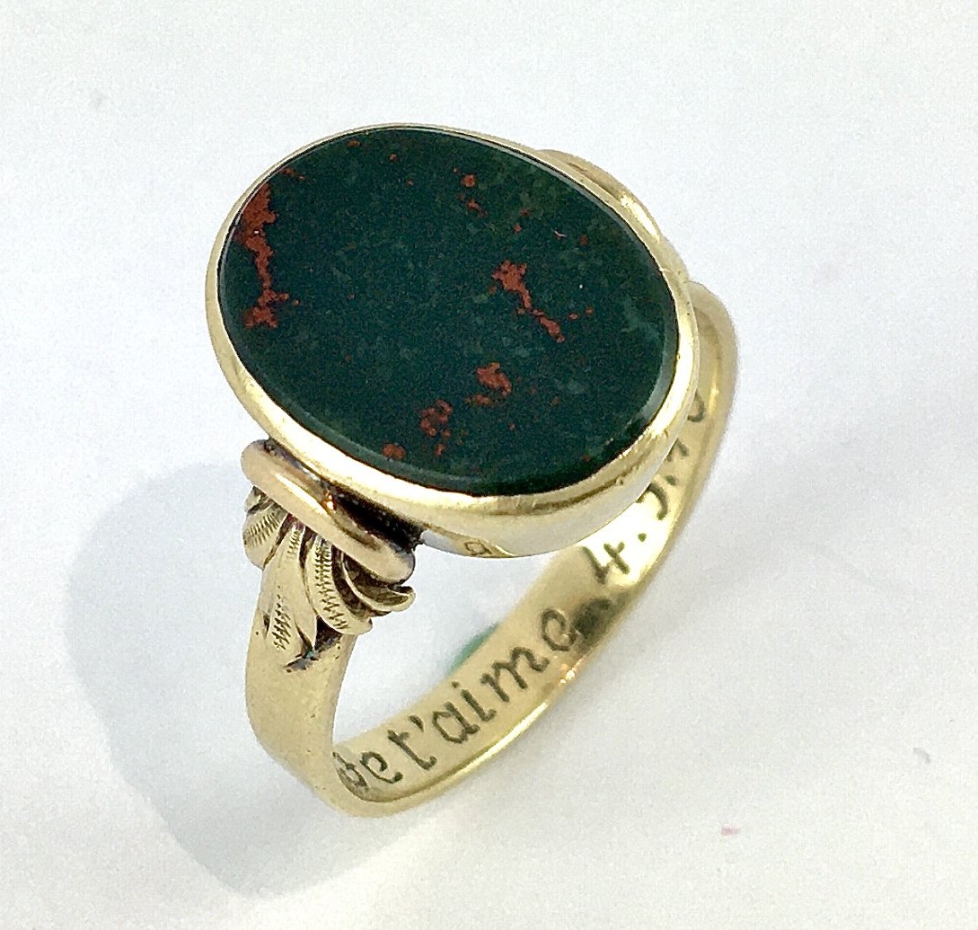 Bague Chevalière en Jaspe Sanguin sur Or Jaune, Epoque Napoléon III