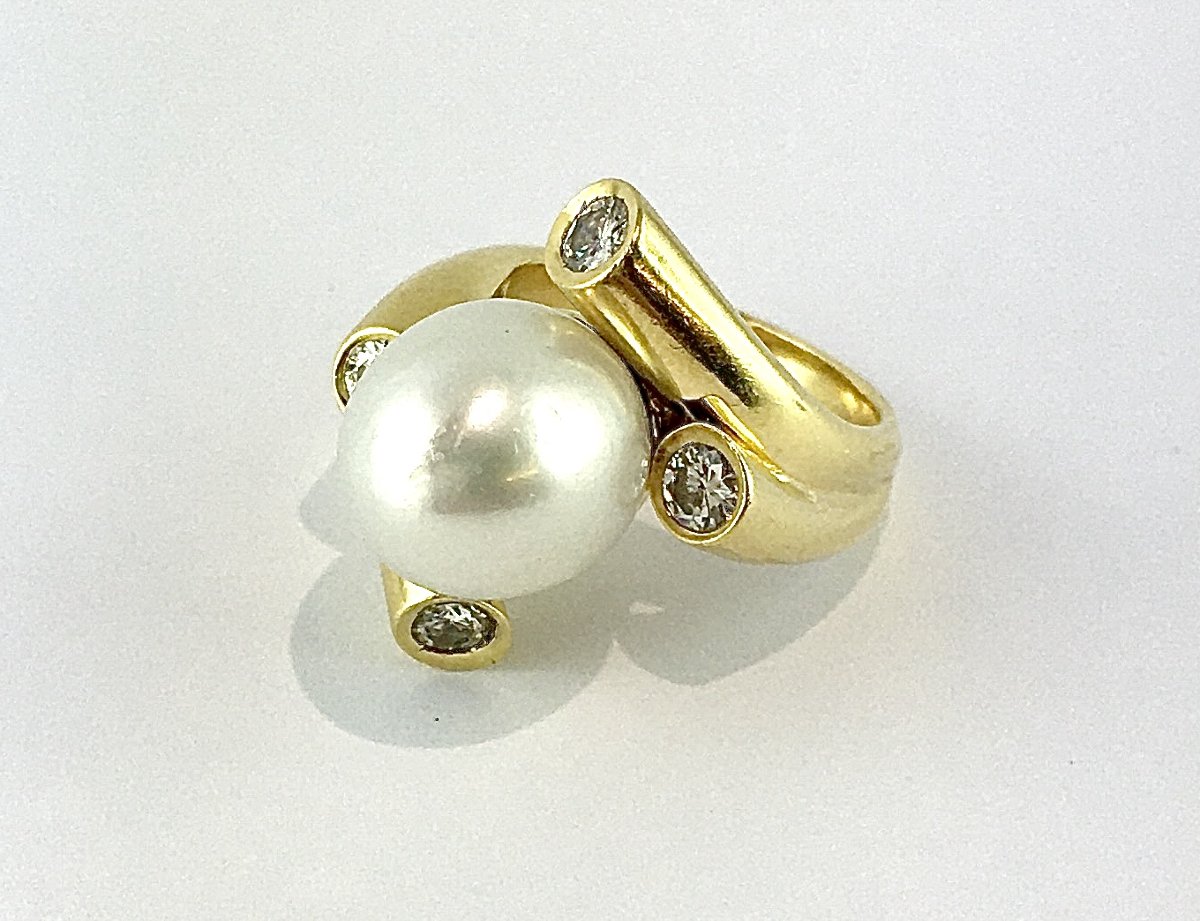 Bague Perle Blanche Des Mers Du Sud Et Diamants Sur Or Jaune-photo-2