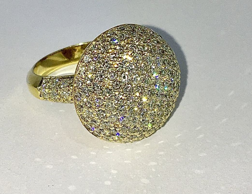 Bague Boule Pavée De Diamants Sur Or Blanc Doré
