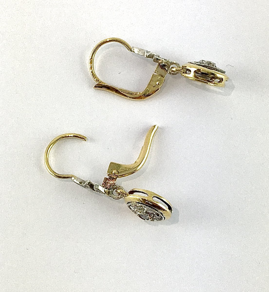 Boucles d’Oreilles Dormeuses Belle Époque Diamants Taille Rose sur Or Jaune et Argent -photo-4