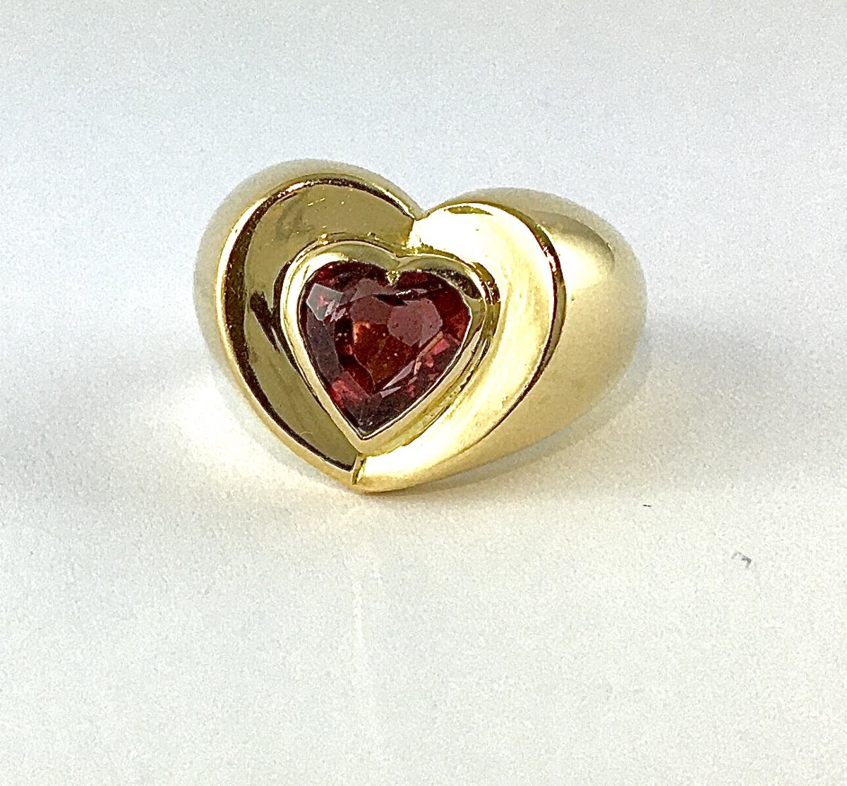 Plum-pink Tourmaline Heart Ring In Yellow Gold-photo-1