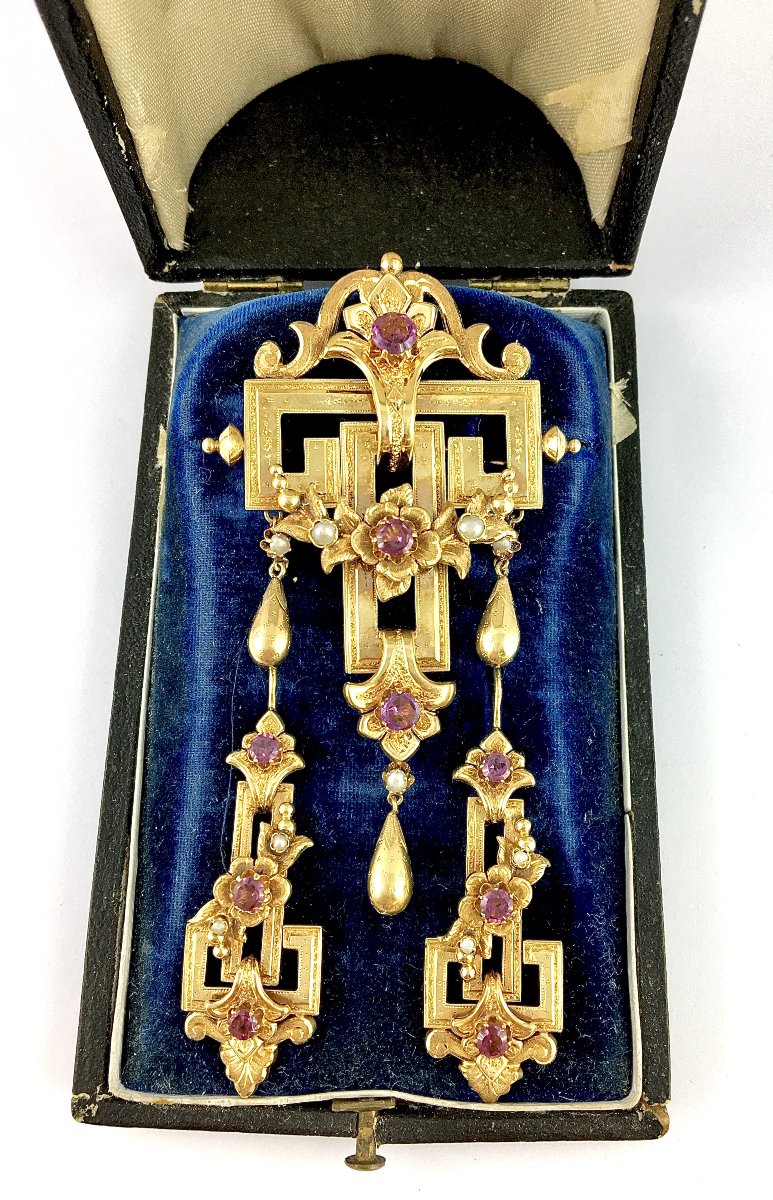 Demi-Parure Napoléon III en Or, Grenats Roses et Perles Fines Dans Son Ecrin d'Origine