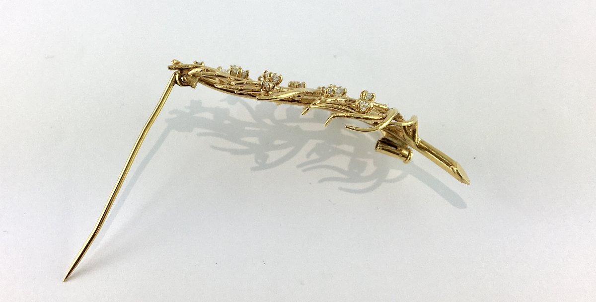 Pair Of Vintage Organic Yellow Gold And Diamond Brooches – Circa 1970-photo-2