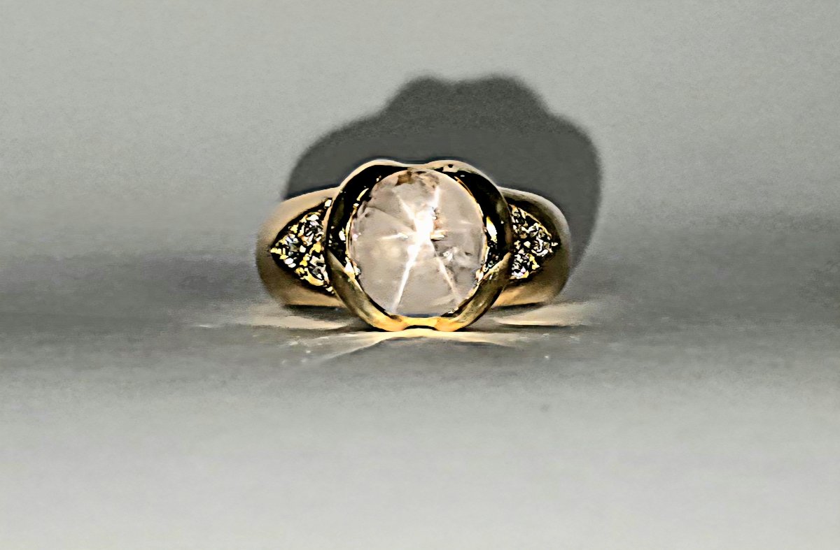 White Star Sapphire And Diamond Bangle Ring In Yellow Gold-photo-2