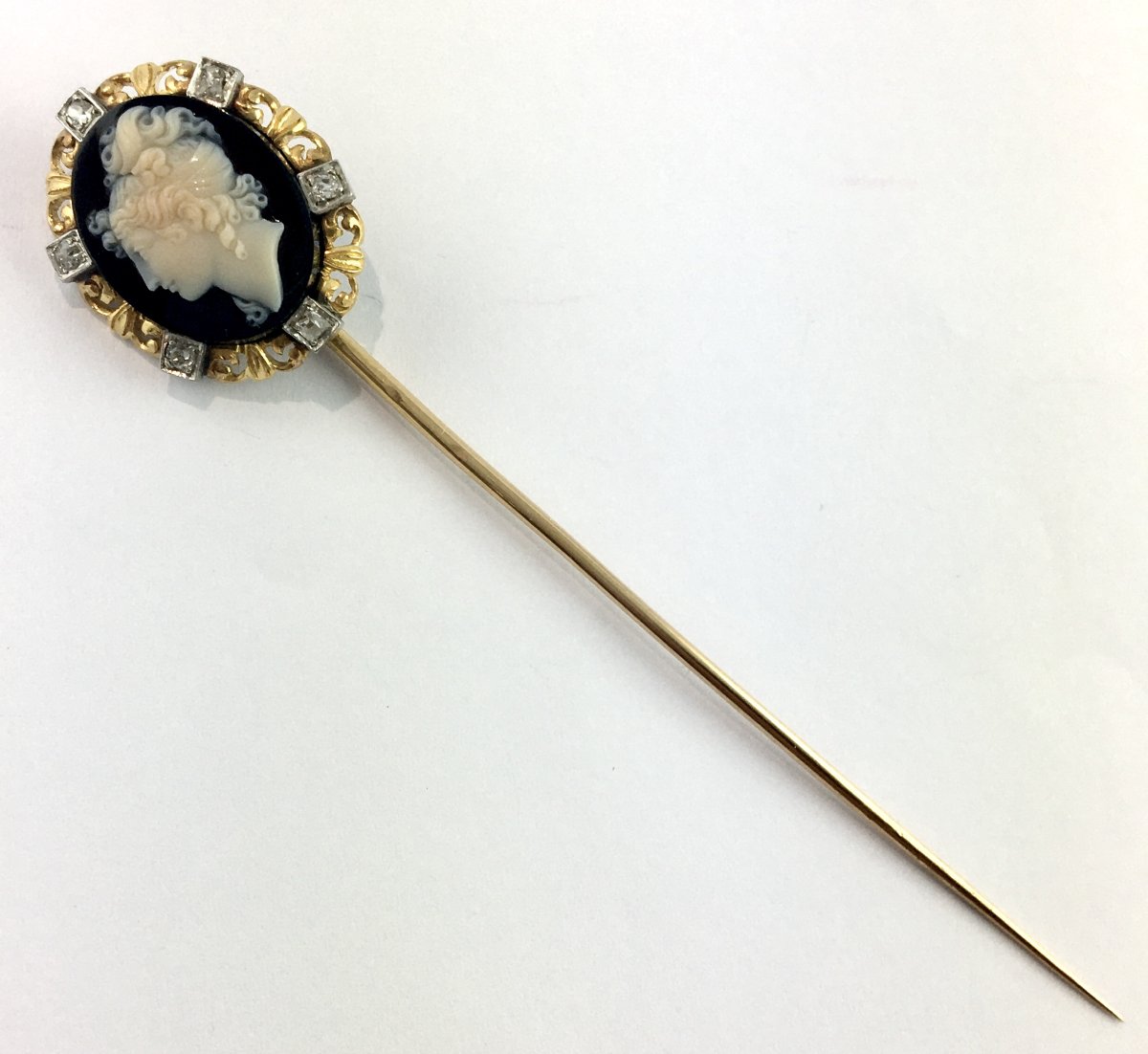 Napoleon III Brooch, Agate Cameo And Diamonds On Yellow Gold And Platinum-photo-1