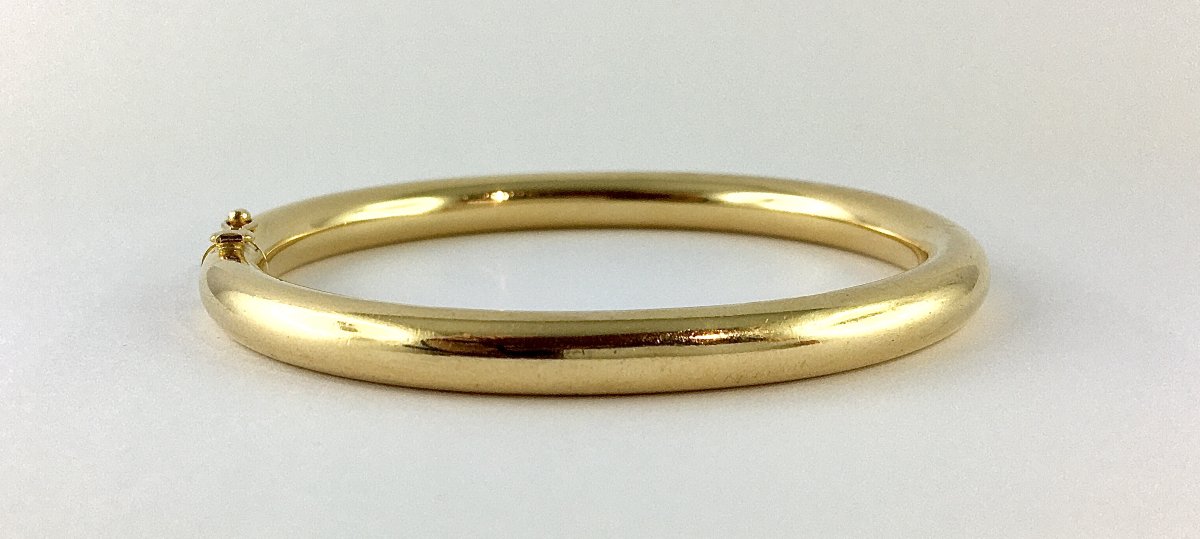 Yellow Gold Snap-closure Bangle -photo-4