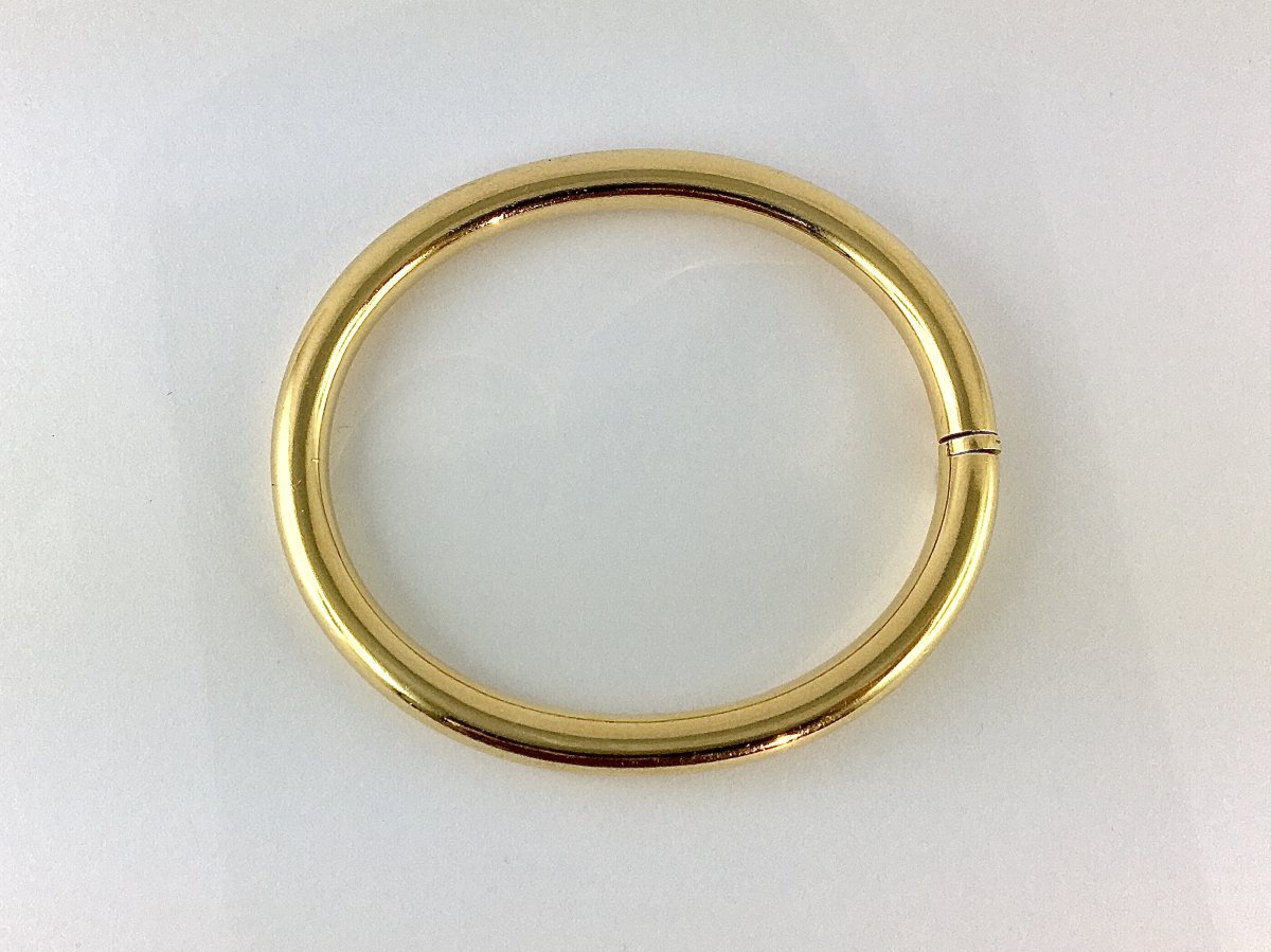 Yellow Gold Snap-closure Bangle -photo-1