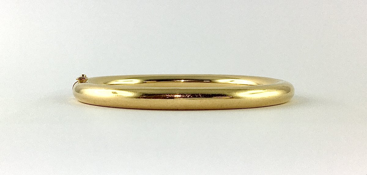 Yellow Gold Snap-closure Bangle -photo-3