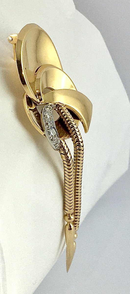 Broche Rétro des Années 1940 à Pampilles Mobiles en or Jaune, Platine et Diamants -photo-1