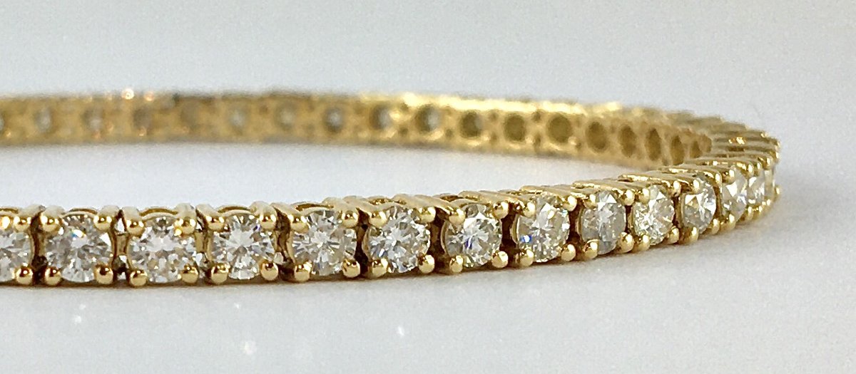 Brilliant-cut Diamond Line Bracelet In Yellow Gold – Contemporary Rivière Bracelet-photo-3