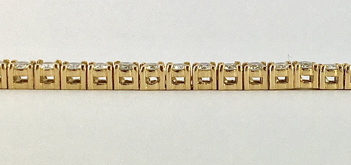 Brilliant-cut Diamond Line Bracelet In Yellow Gold – Contemporary Rivière Bracelet-photo-1