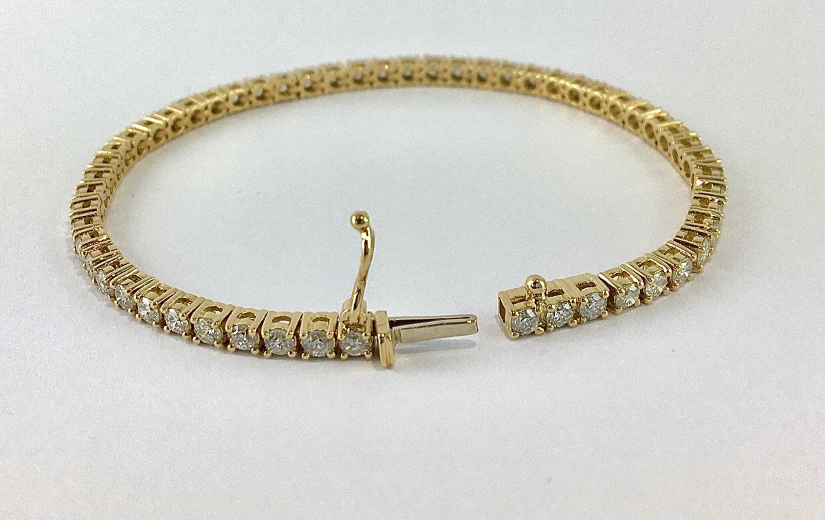 Brilliant-cut Diamond Line Bracelet In Yellow Gold – Contemporary Rivière Bracelet-photo-5