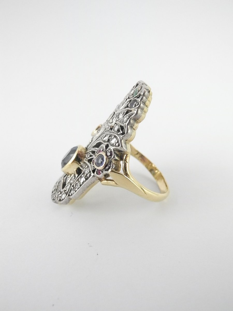 Bague Style Art Nouveau Florale, Saphir, Diamants et Pierres de Couleur sur Or Jaune et Argent-photo-4