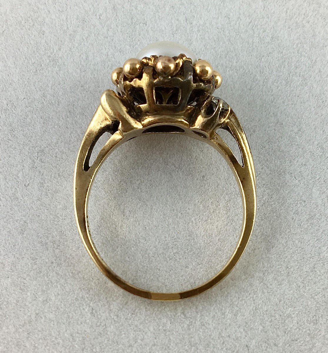 Pink Gold Pearl Button And Diamond Ring-photo-2
