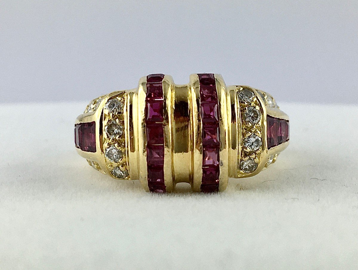 Yellow Gold Ruby Calibrated Diamond Ring-photo-4