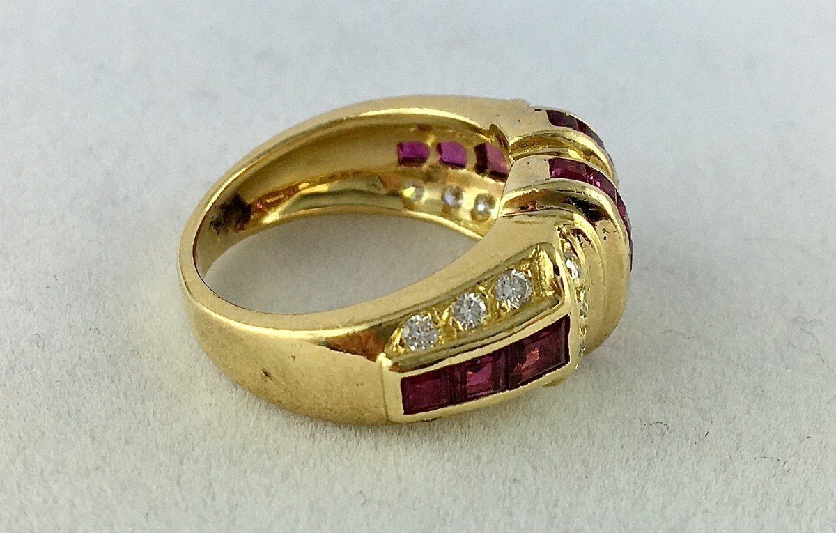 Yellow Gold Ruby Calibrated Diamond Ring-photo-5