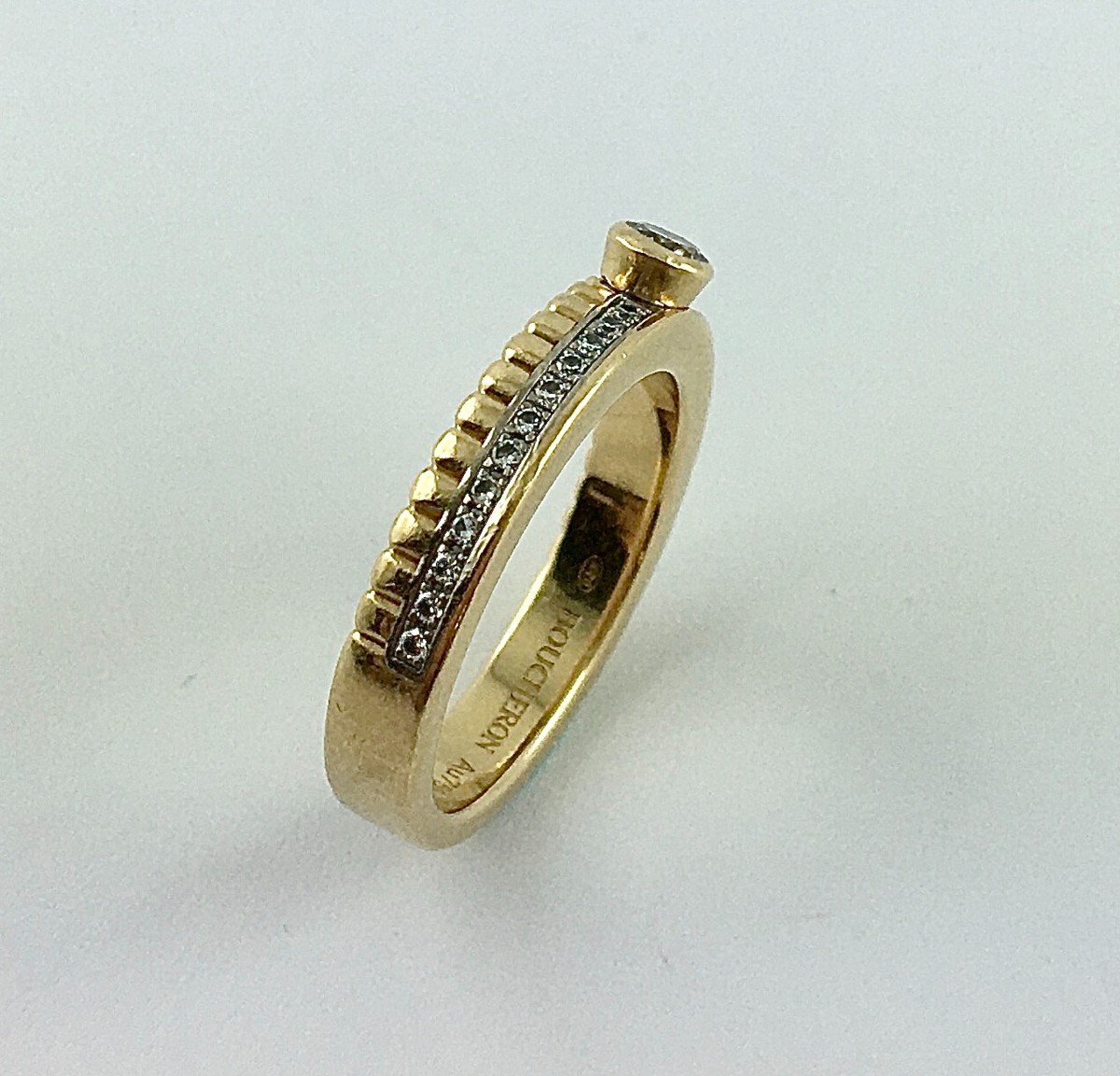 Bague Boucheron Solitaire Ligne Quatre Ors Jaune, Blanc Et Diamants Taille Brillant -photo-1