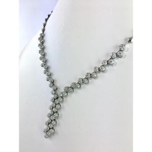 Collier Cravate Pavages Dômes de Diamants sur Or Blanc