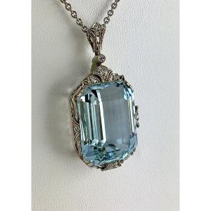 Pendentif Art Déco Aigue-Marine et Diamants sur Platine et Or Blanc