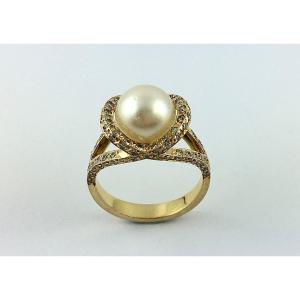 Yellow Gold Solitaire Ring With Japanese Cultured Pearl And Diamonds