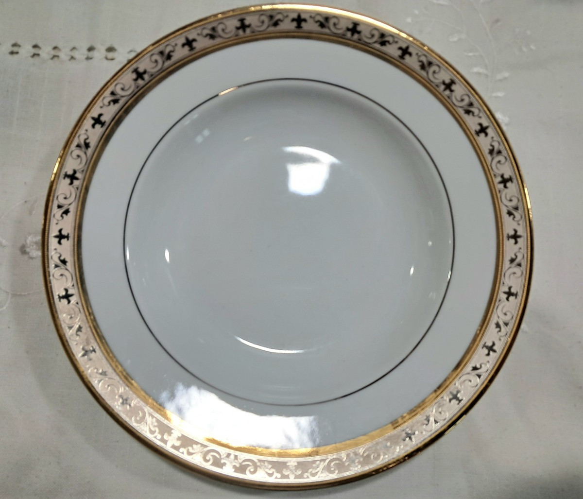 Assiettes lys de France OR et ARGENT-photo-2