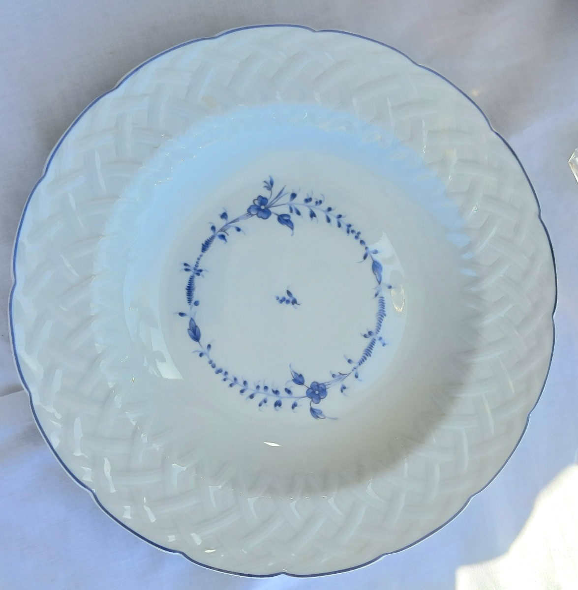 Assiettes Bernardaud pour Christofle"Hortense"-photo-4