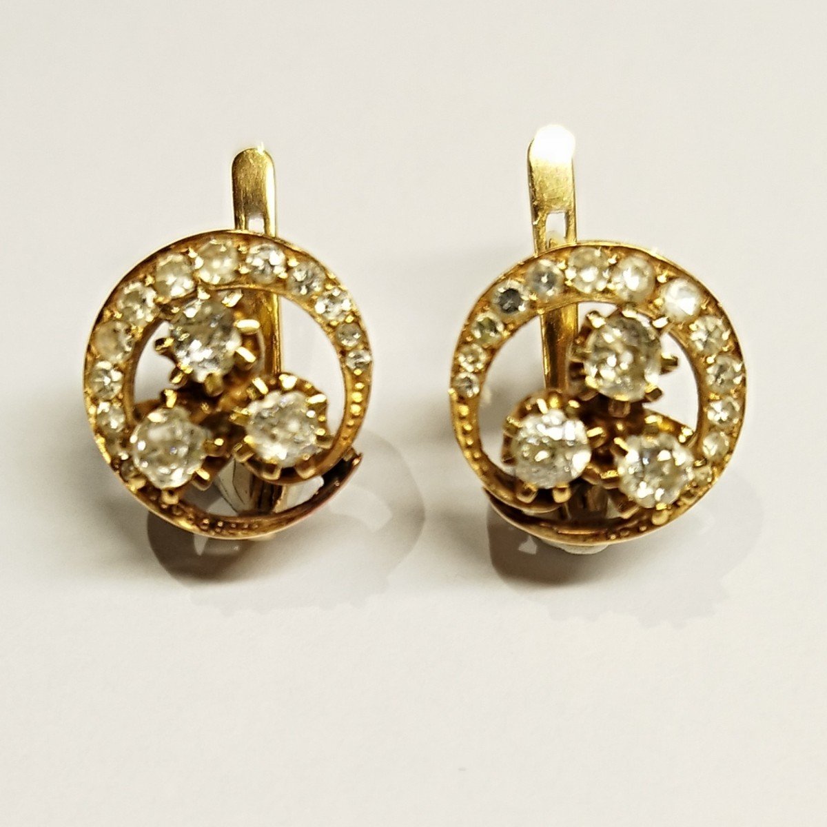 Boucles D’oreilles Or Jaune 18k Et Diamants. Années 1900.-photo-4