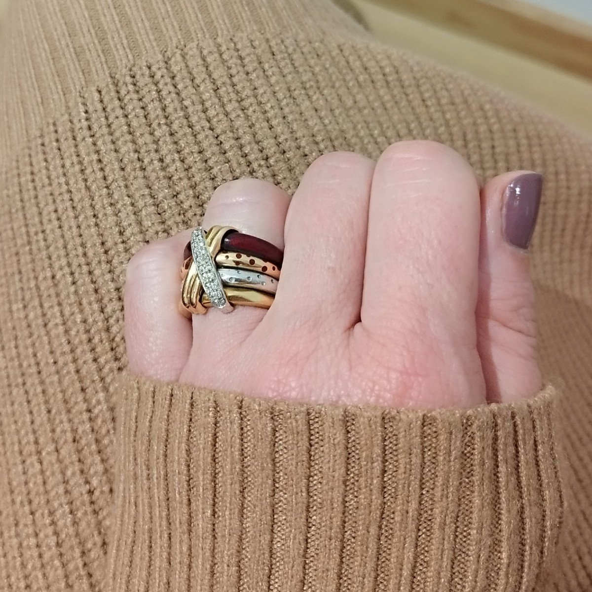 Rare Bague "la Nouvelle Bague" En Or 18k, émail Et Diamants.-photo-5