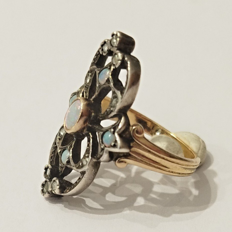 Bague Or Jaune 18k Et Argent, Diamants Taille Rose Et Opales. Fin 1800.-photo-4