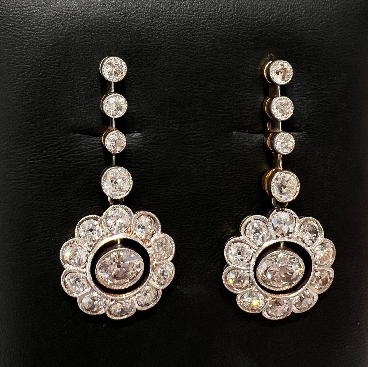 Boucles D’oreilles Or 18k Et Platine, Diamants Taille Ancienne. Années 1900. -photo-1
