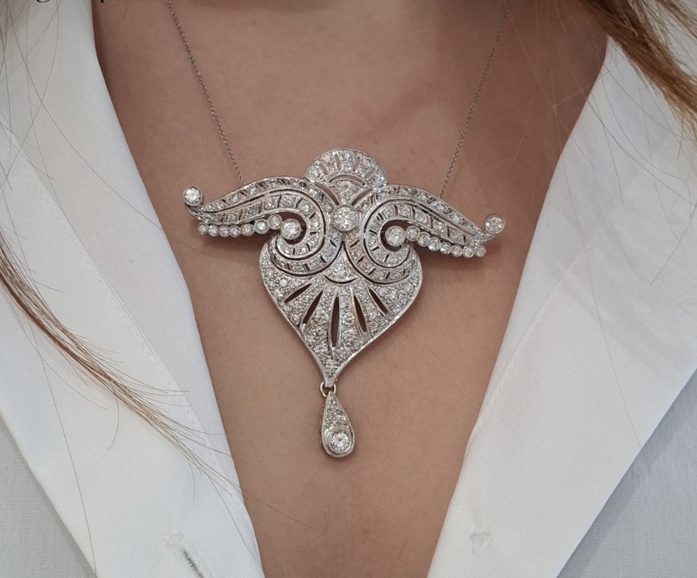 Platinum And Diamond Pendant Brooch 