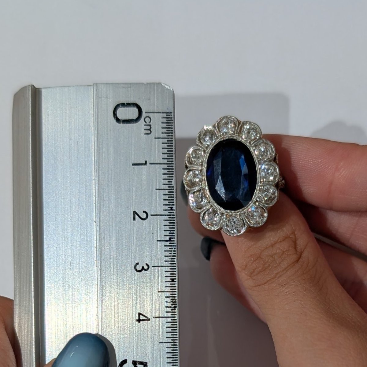 Ring From The 1910s, With A Verneuil Sapphire And Diamonds-photo-2