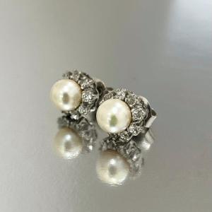 Boucles D’oreilles Perles De Culture Et Diamants. Or Blanc 18 Carats.