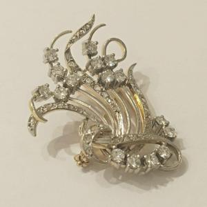 Brooch From The 50s. 18k Gold And Platinum, Diamonds.