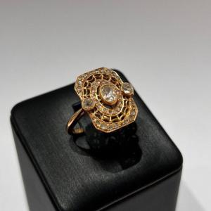 Antique Ring From The 1900s. Rose Cut Diamonds, 18 Carat Yellow Gold.