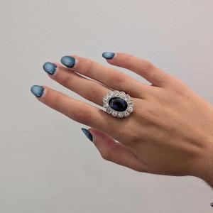 Bague des années 1910, saphir Verneuil et diamants