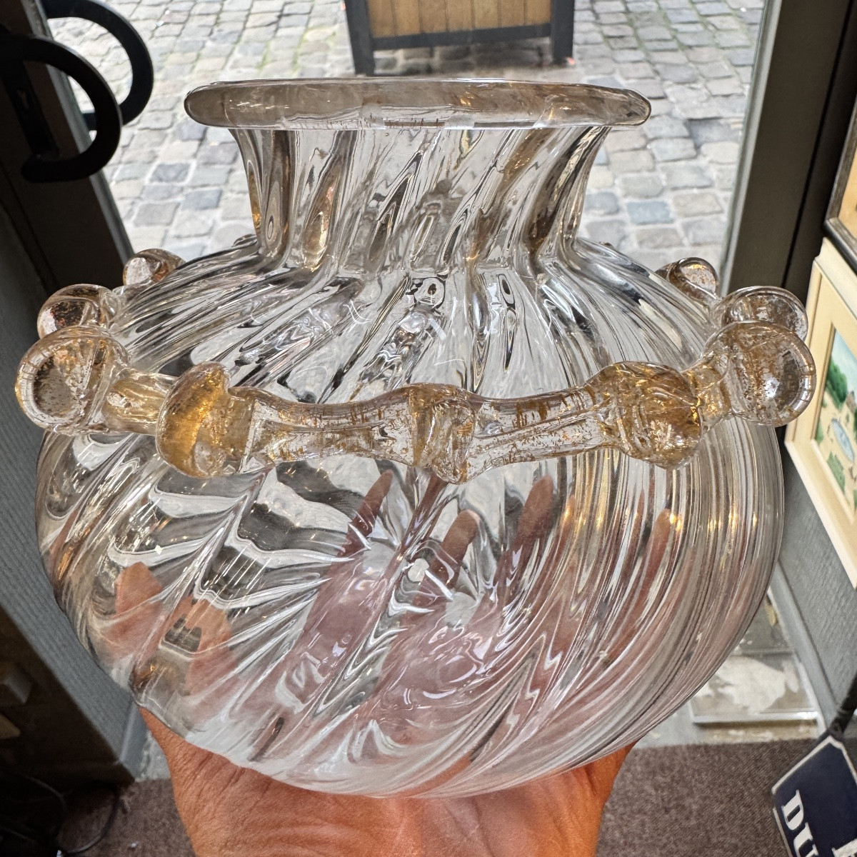 Alfredo BARBINI à Murano: vase en verre incolore et inclusion de paillettes d’or.-photo-7