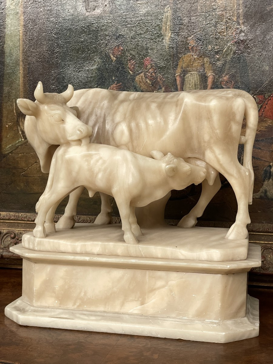 Vache et veau en albâtre