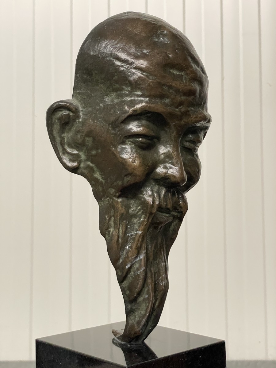 Sculpture orientale en bronze