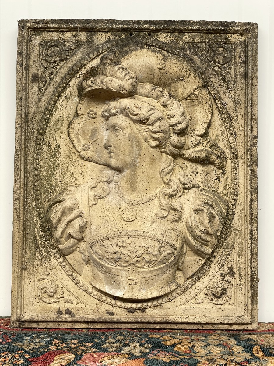 Renaissance-style Concrete Wall Plaque-photo-3