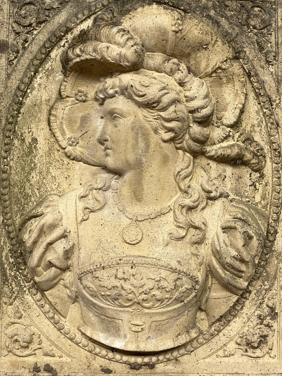 Renaissance-style Concrete Wall Plaque